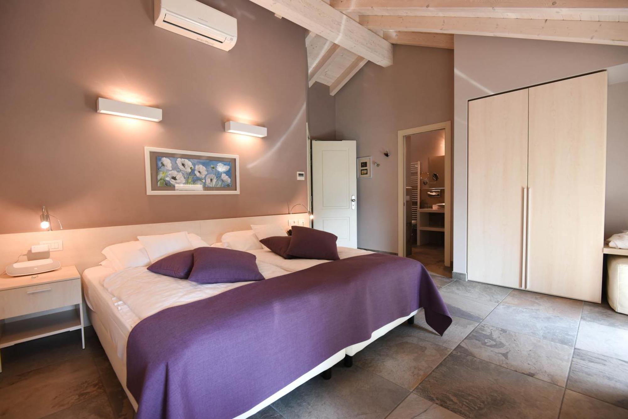 Relais Porta Hotel